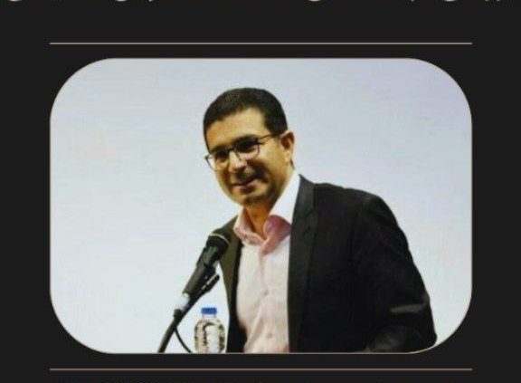 بررسی ترجمه های شاهنامه به زبان انگلیسی